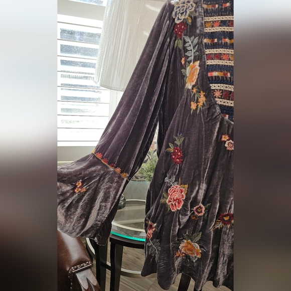Brand New Johnny Was Velvet Sisilia Embroidered with Bell sleeves - Picture 7 of 11